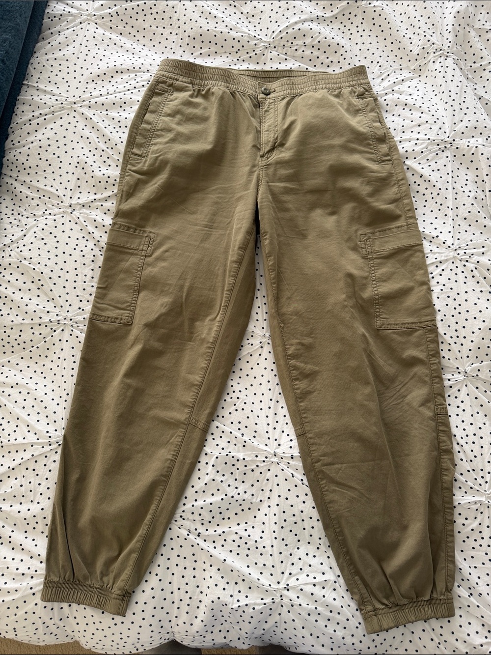 Women’s  Olive Green Cargo Jogger Pants